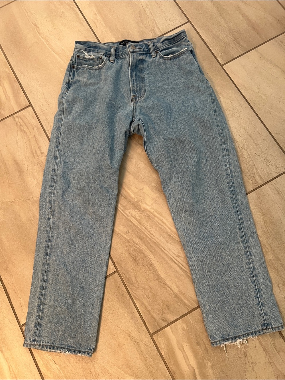 Abercrombie & Fitch Women's Authentic Rigid Denim Loose Jeans
